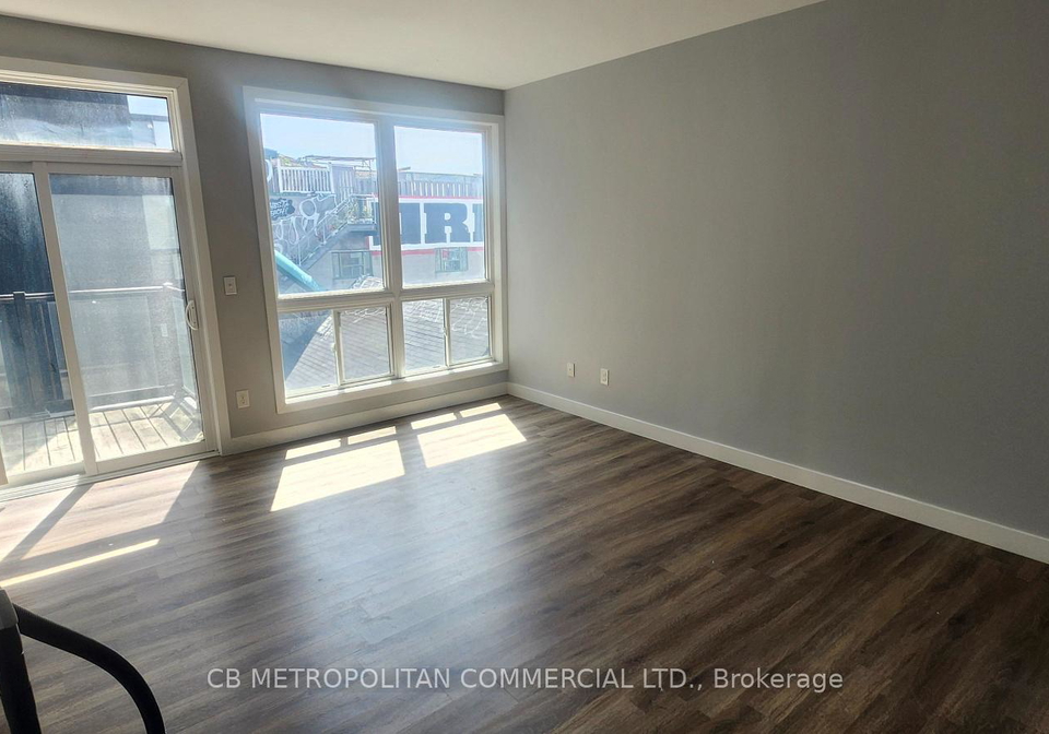 335-college-street-toronto-toronto-ontario-c13718196