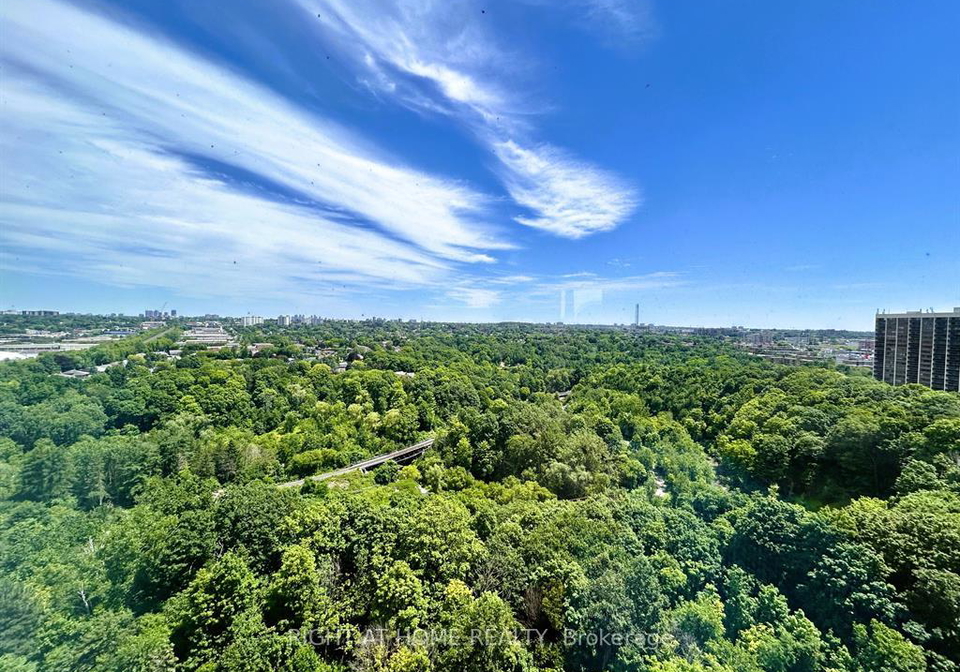 5-concorde-place-toronto-north-york-ontario-c13718422