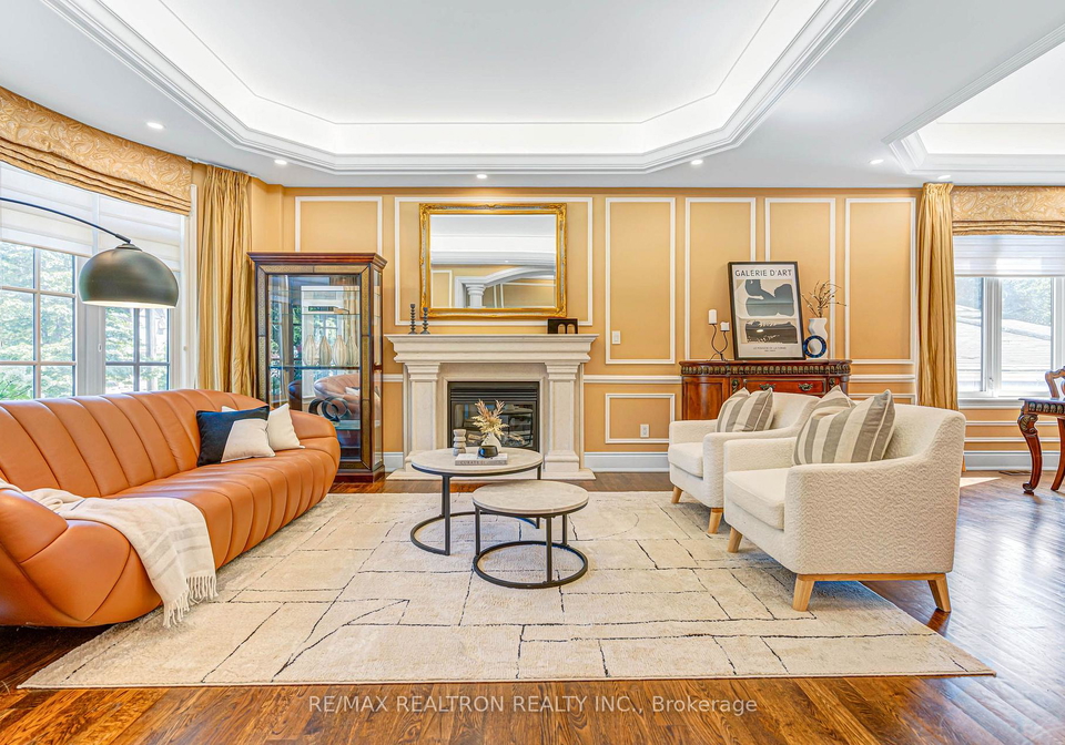 249-holmes-avenue-toronto-north-york-ontario-c13719032