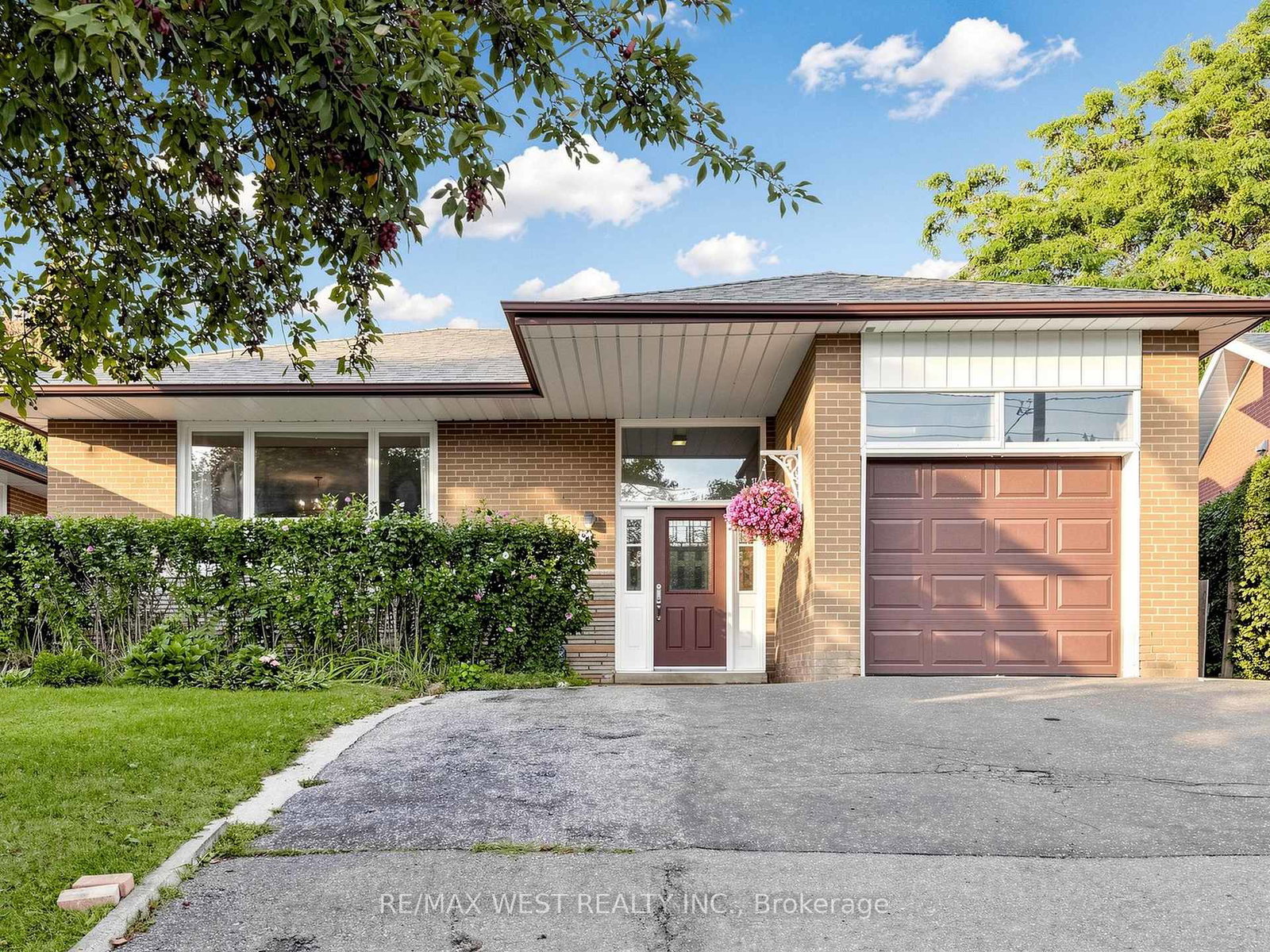 941-willowdale-avenue-toronto-north-york-ontario-c13719102