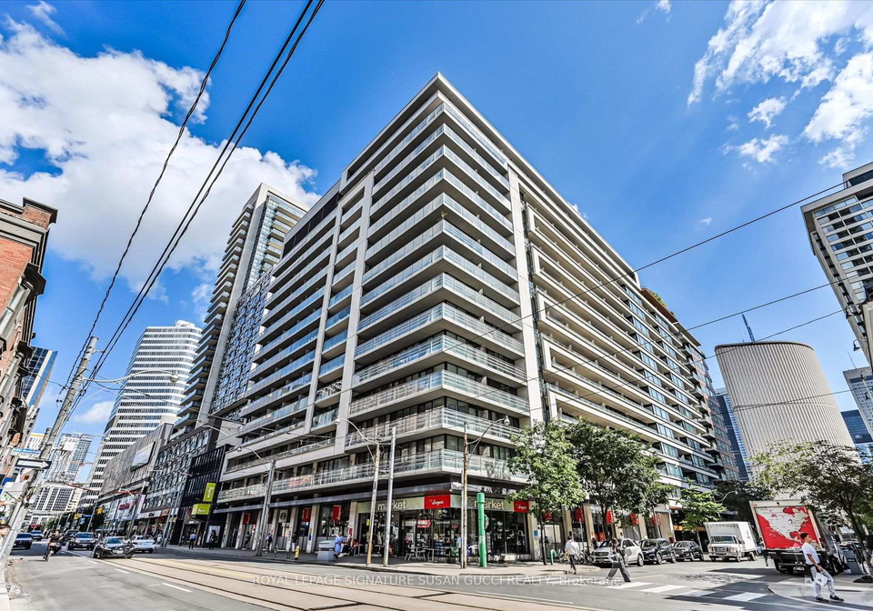 111-elizabeth-street-toronto-toronto-ontario-c13719320