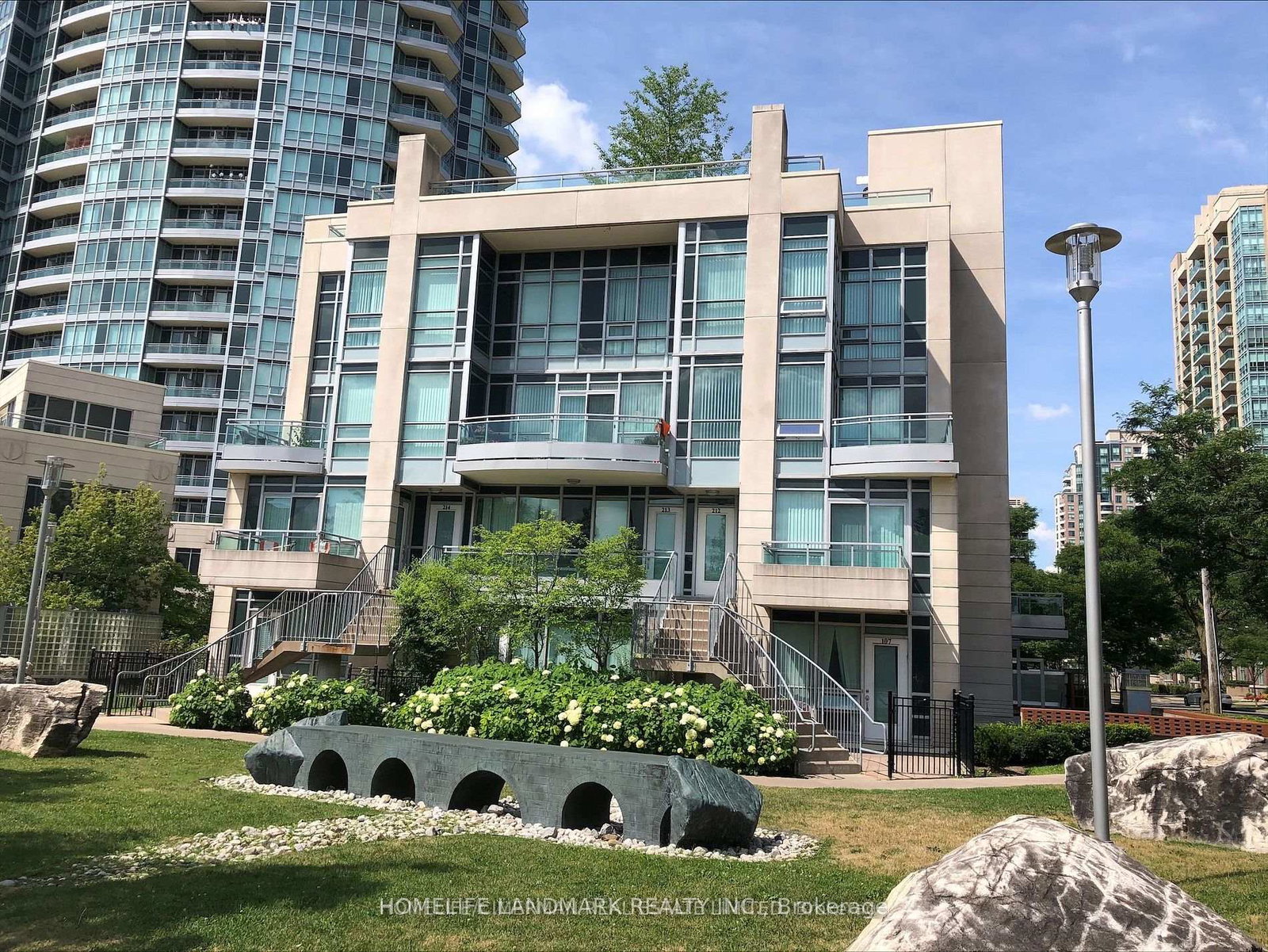 31-olive-avenue-toronto-north-york-ontario-c13720100