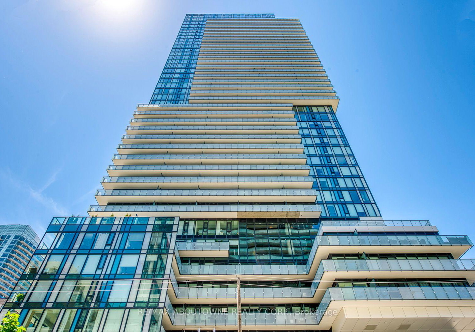161-roehampton-avenue-toronto-toronto-ontario-c13720170