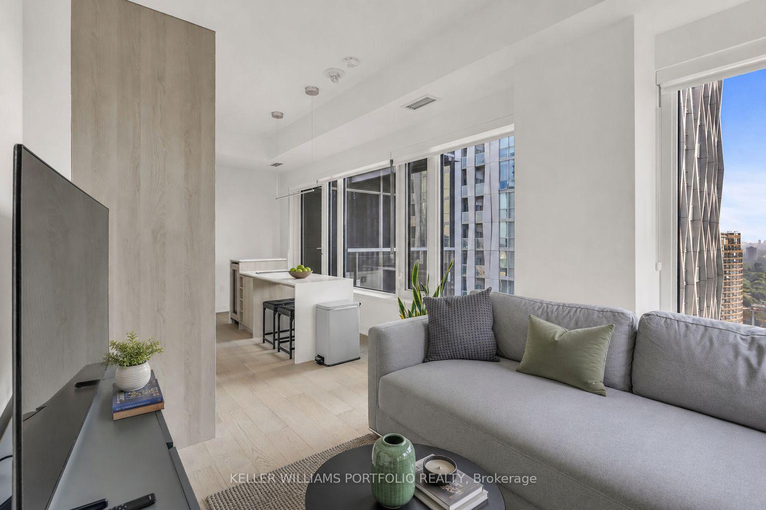 11-yorkville-avenue-toronto-toronto-ontario-c13720218