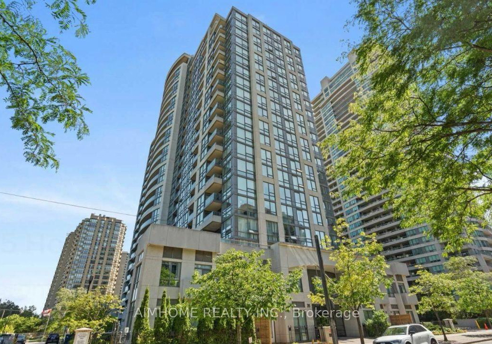 35-hollywood-avenue-toronto-north-york-ontario-c13720242