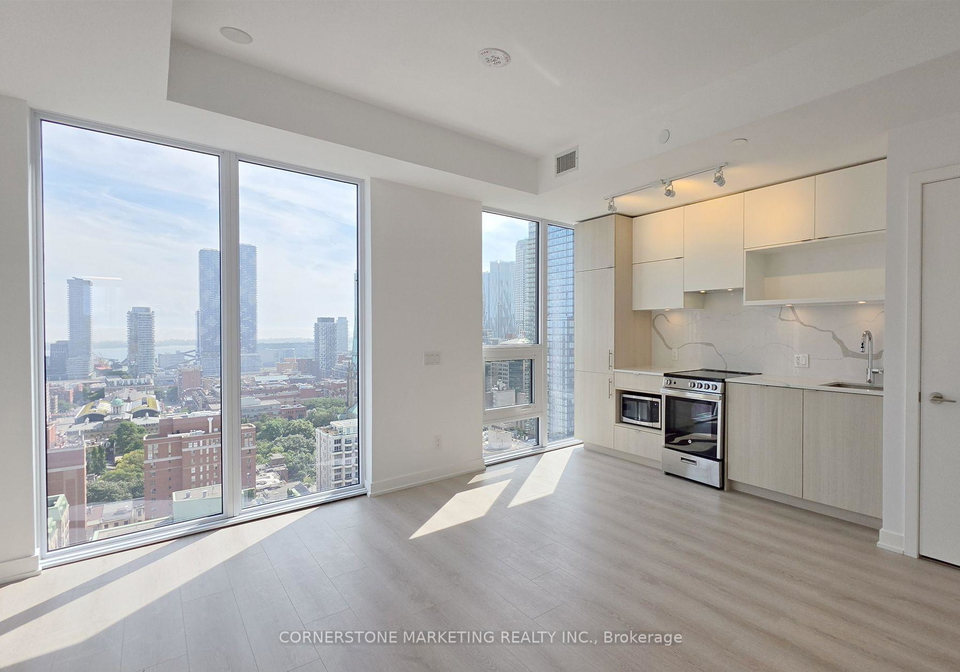 100-queen-street-e-toronto-toronto-ontario-c13720536