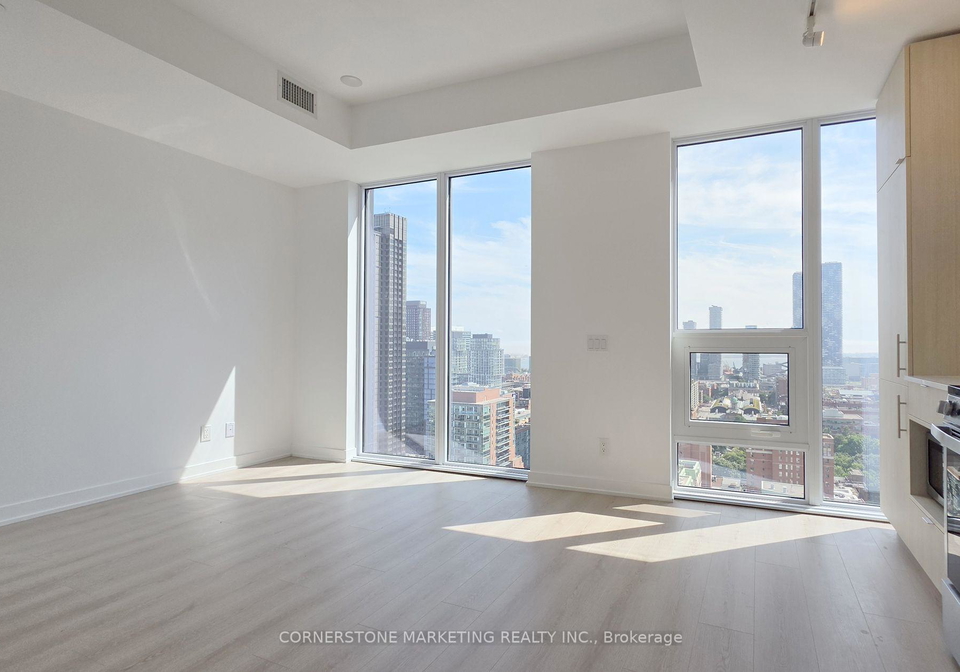100-queen-street-e-toronto-toronto-ontario-c13720536