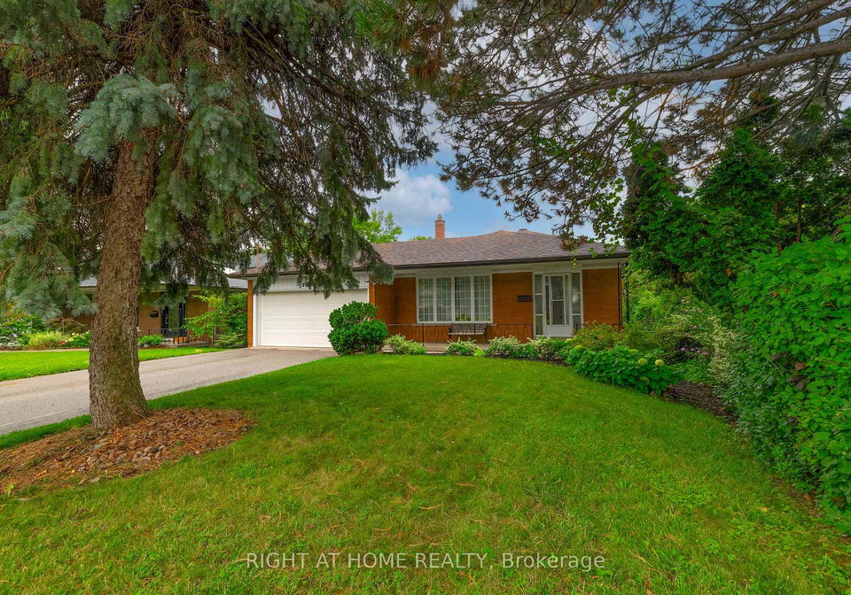 236-shaughnessy-boulevard-toronto-north-york-ontario-c13720770