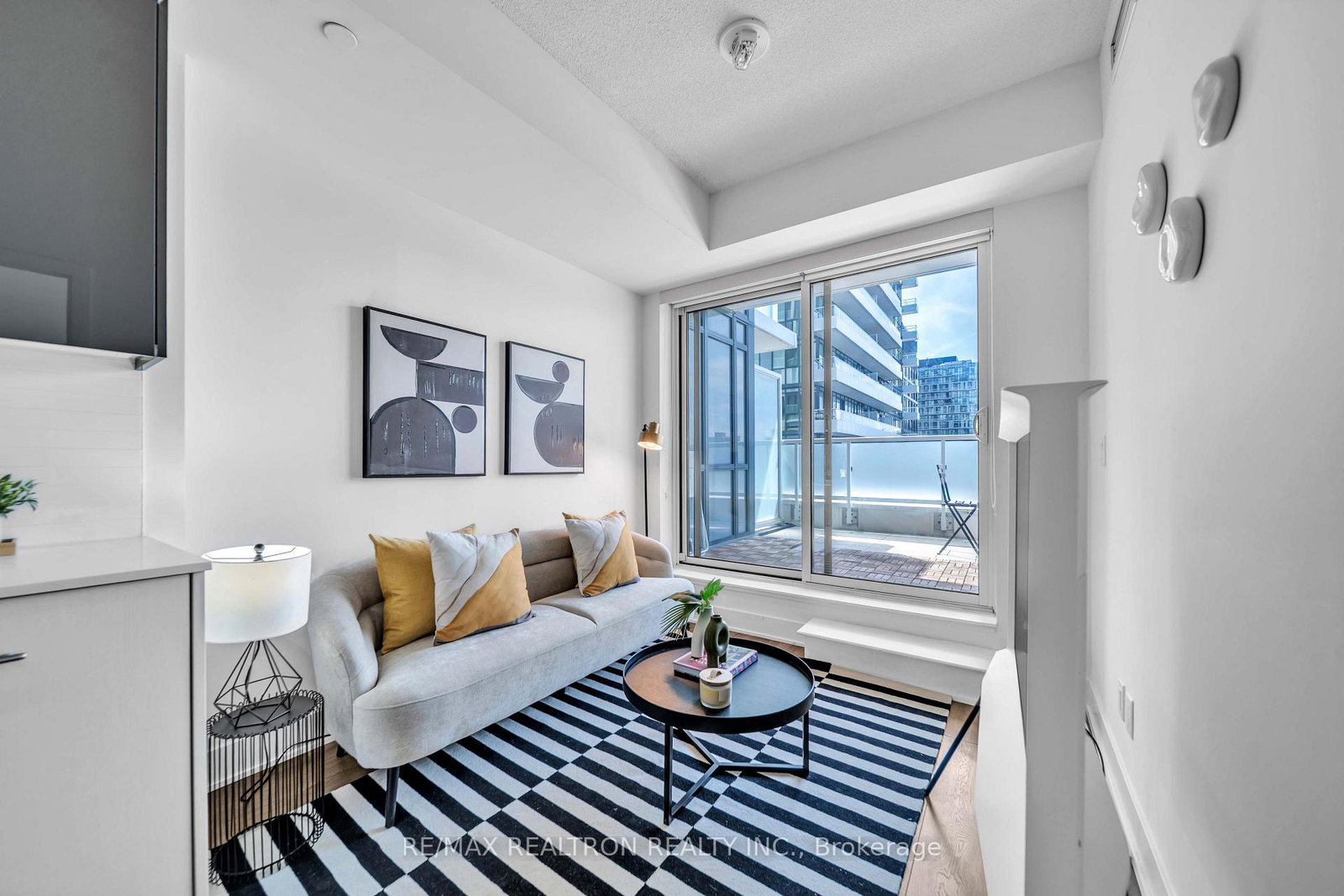 188-fairview-mall-drive-toronto-north-york-ontario-c13720786