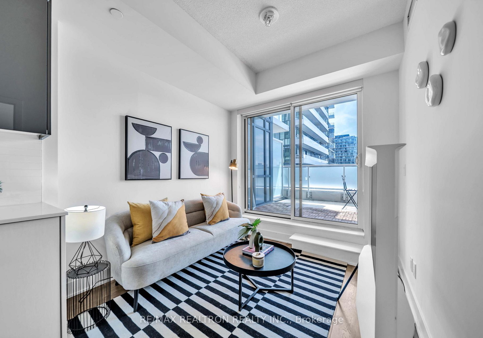 188-fairview-mall-drive-toronto-north-york-ontario-c13720786