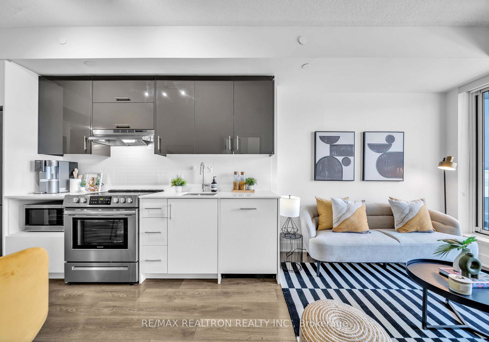 188-fairview-mall-drive-toronto-north-york-ontario-c13720786