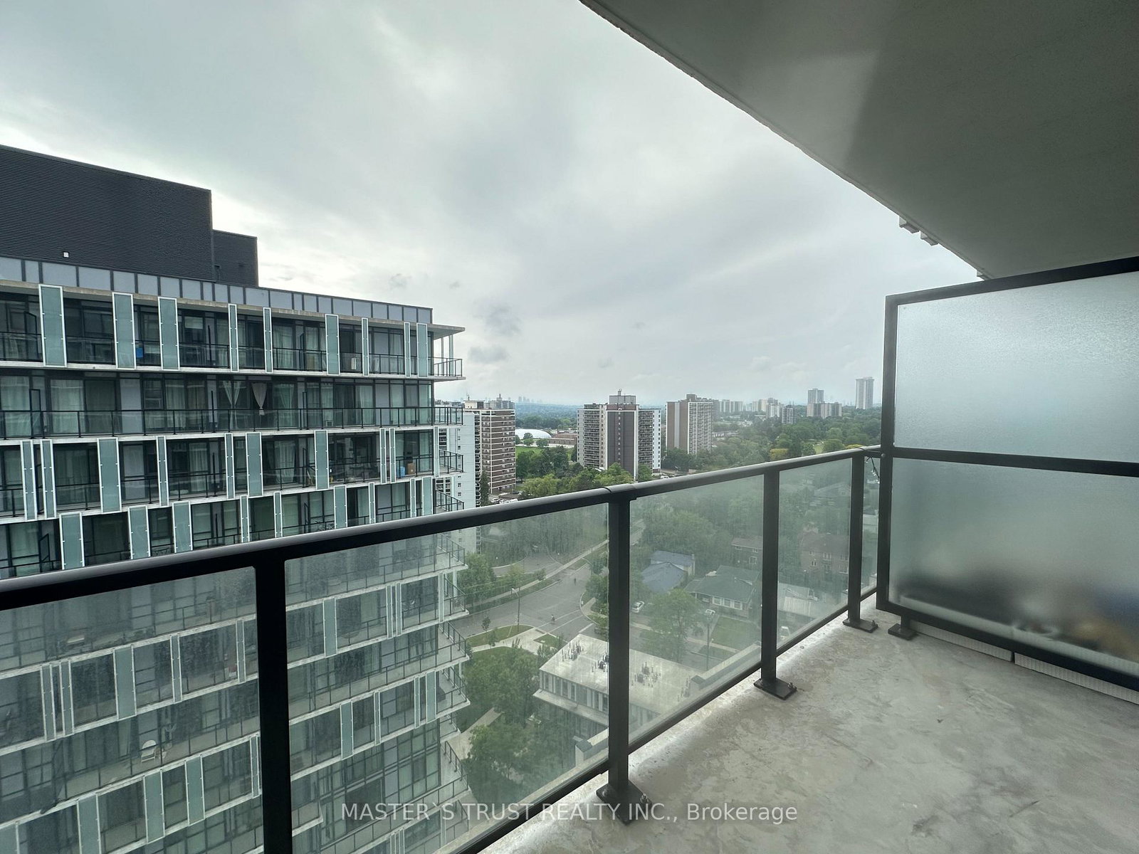 150-fairview-mall-drive-toronto-north-york-ontario-c13720812