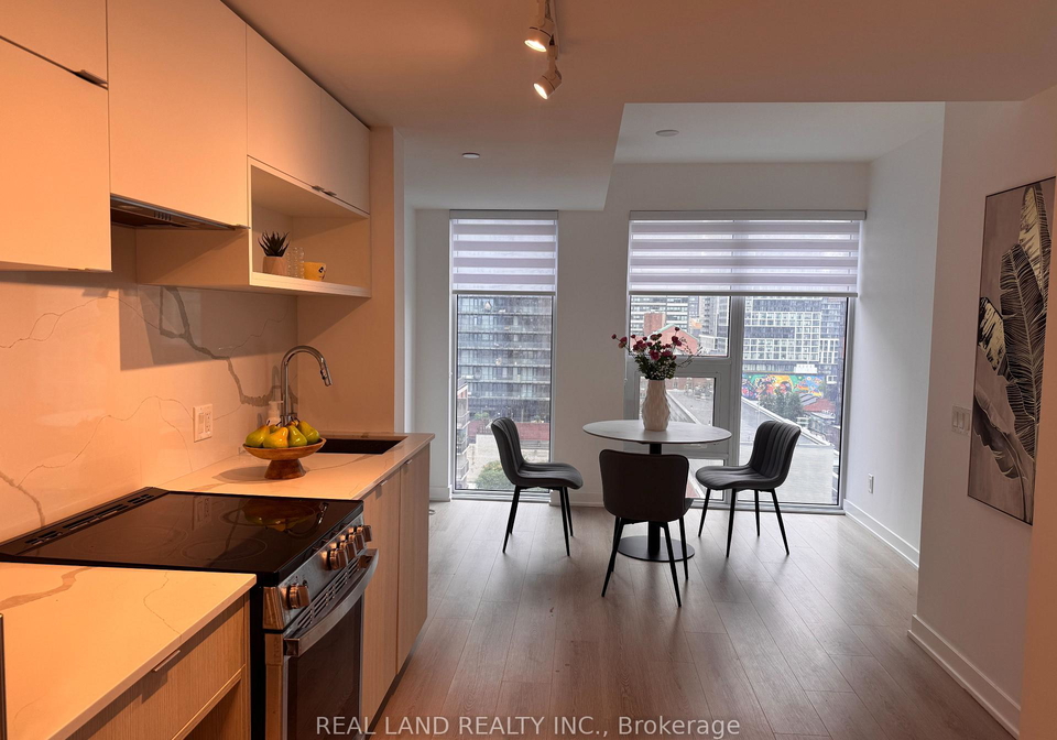 100-queen-street-e-toronto-toronto-ontario-c13720822