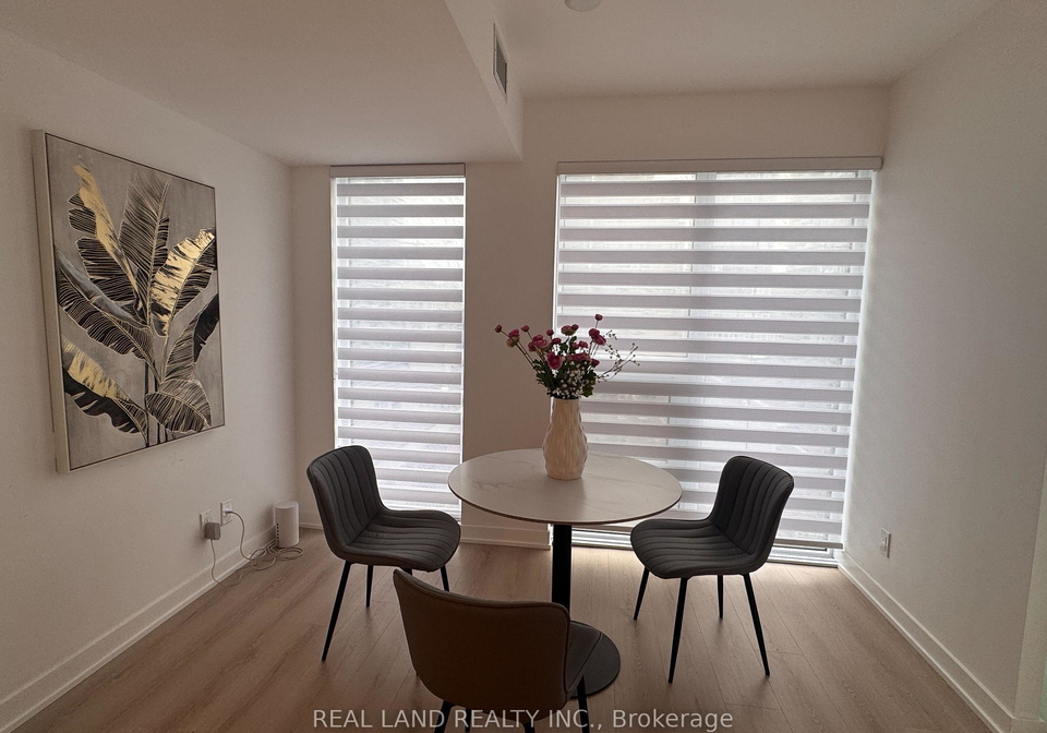 100-queen-street-e-toronto-toronto-ontario-c13720822
