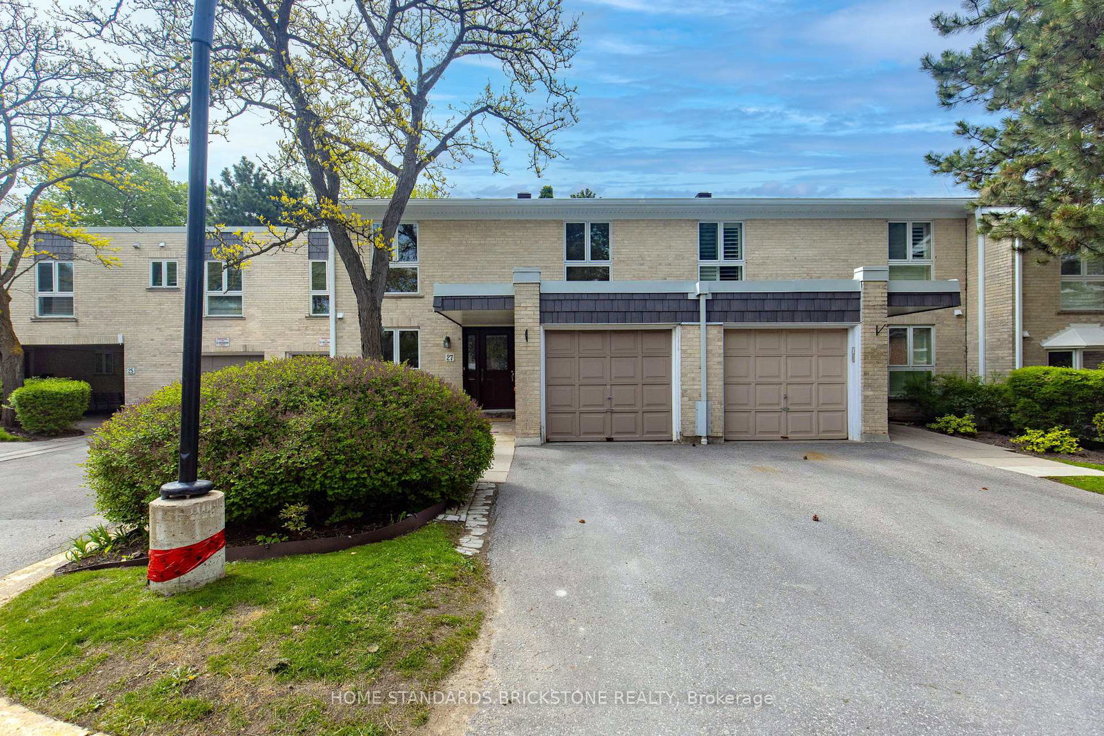 27-proudbank-millway-toronto-north-york-ontario-c13720824