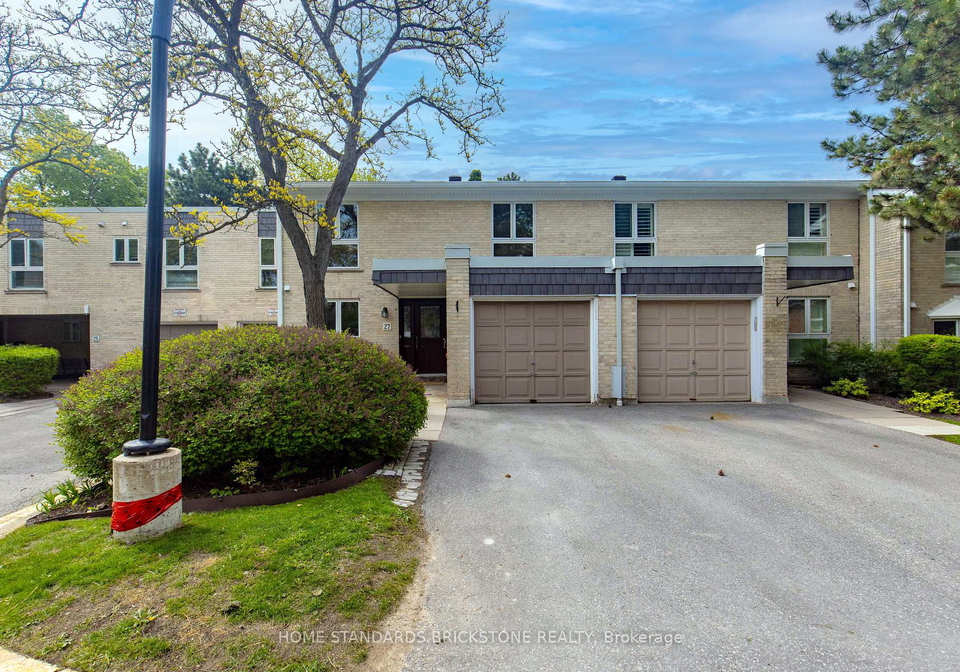 27-proudbank-millway-toronto-north-york-ontario-c13720824
