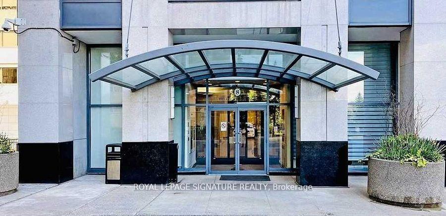 8-hillcrest-avenue-toronto-north-york-ontario-c13721136