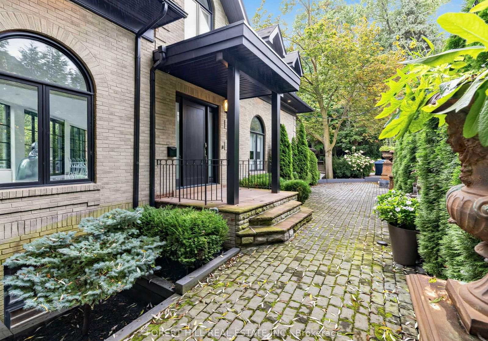 55-strathearn-boulevard-toronto-toronto-ontario-c13721142