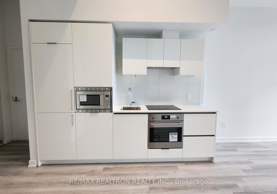 238-simcoe-street-toronto-toronto-ontario-c13721224