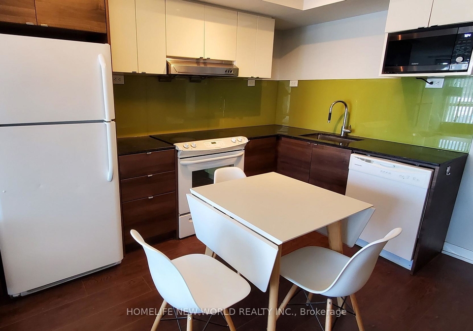 121-mcmahon-drive-toronto-north-york-ontario-c13721240