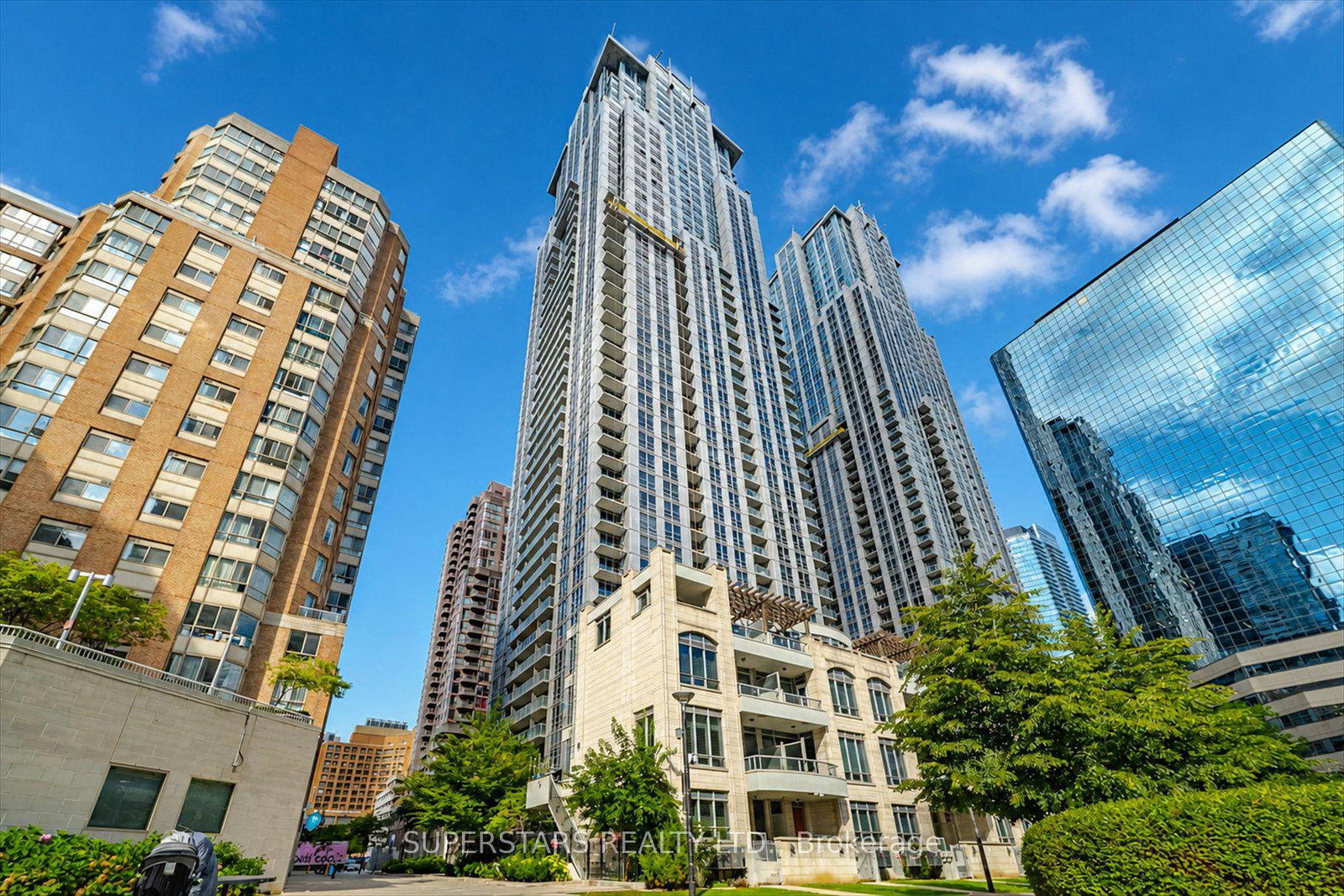 761-bay-street-toronto-toronto-ontario-c13721442