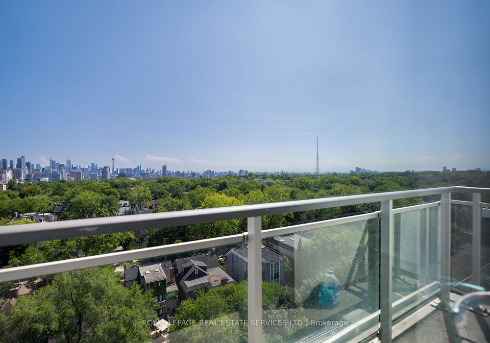 223-st-clair-avenue-w-toronto-toronto-ontario-c13721694
