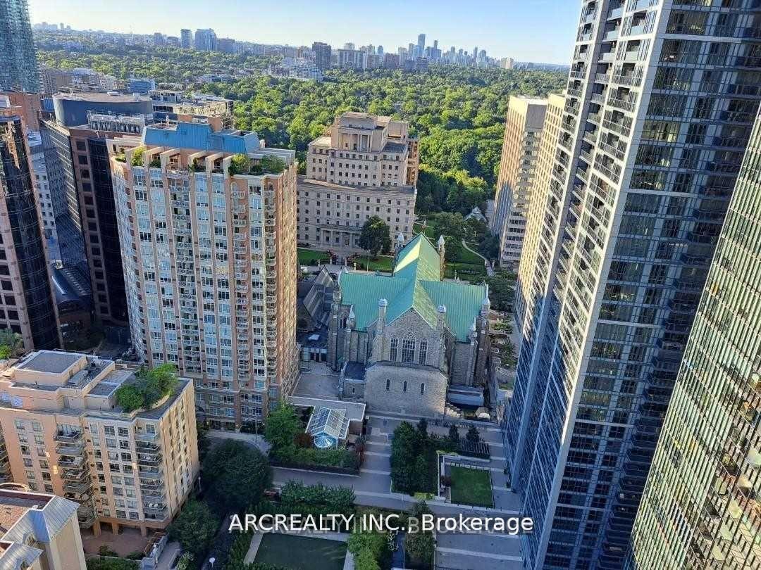 101-charles-street-e-toronto-toronto-ontario-c13722282