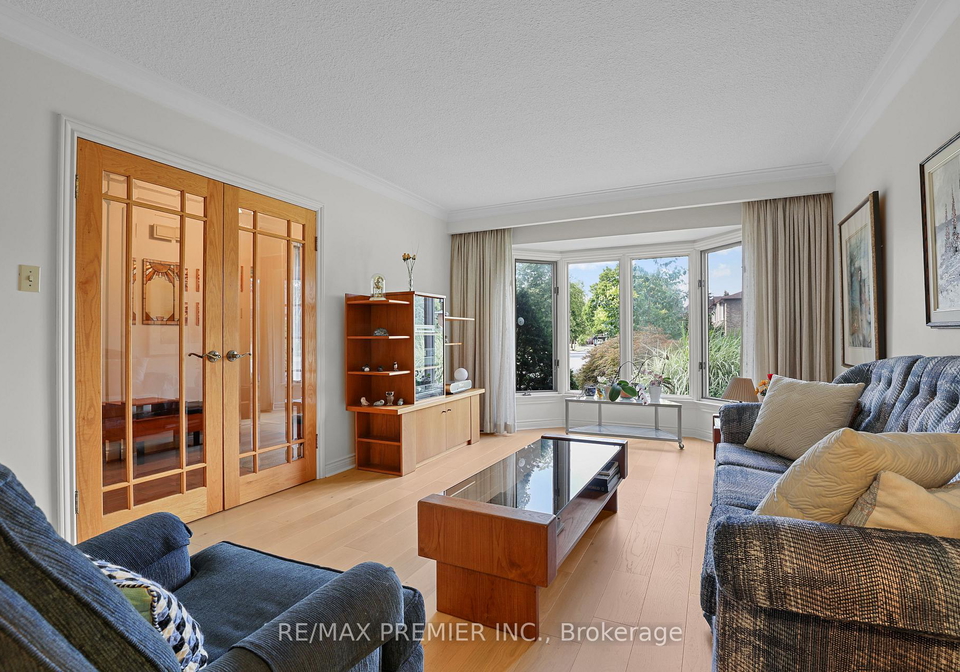 19-temagami-court-toronto-north-york-ontario-c13722406