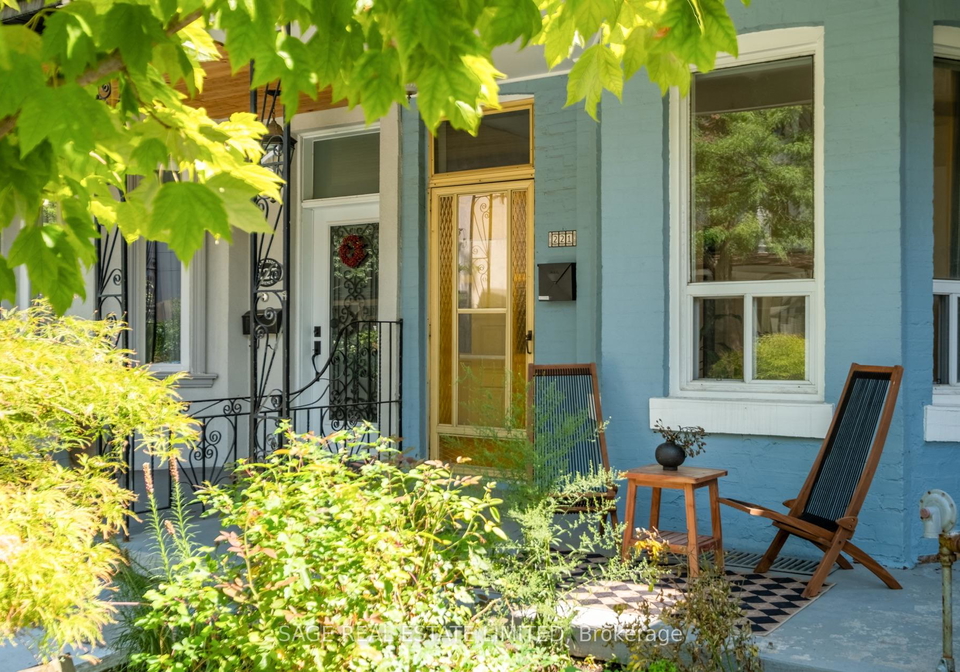 221-palmerston-avenue-toronto-toronto-ontario-c13722554
