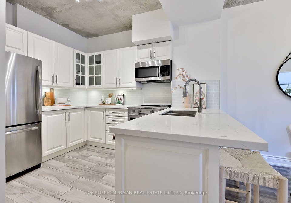 36-charlotte-street-toronto-toronto-ontario-c13723014