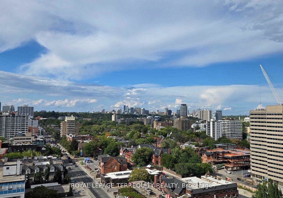 736-spadina-avenue-toronto-toronto-ontario-c13723150