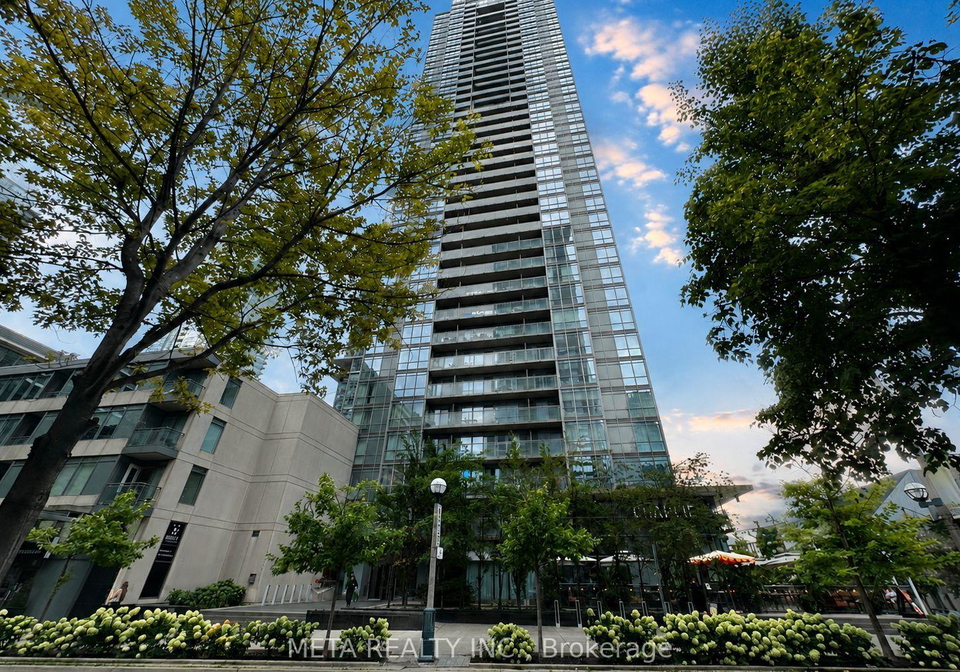 15-fort-york-boulevard-toronto-toronto-ontario-c13723484