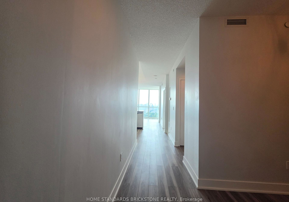 88-sheppard-avenue-e-toronto-north-york-ontario-c13723836