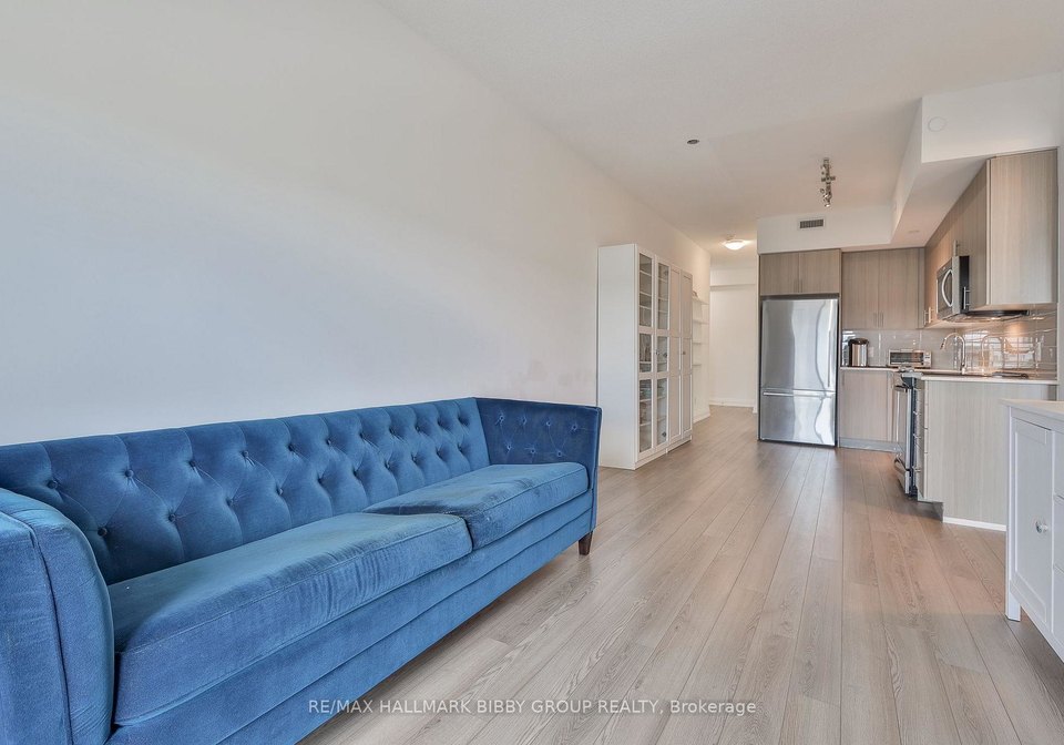 591-sheppard-avenue-e-toronto-north-york-ontario-c13724176