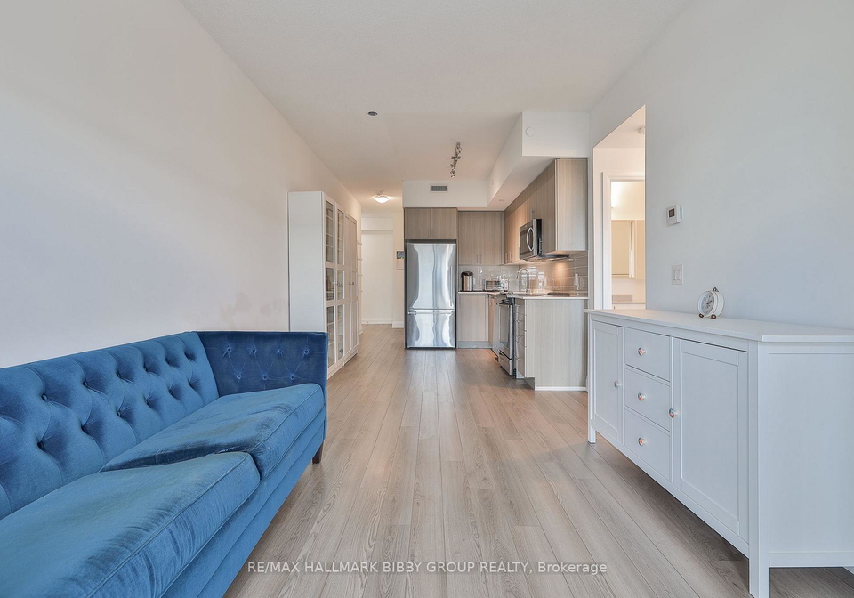 591-sheppard-avenue-e-toronto-north-york-ontario-c13724176