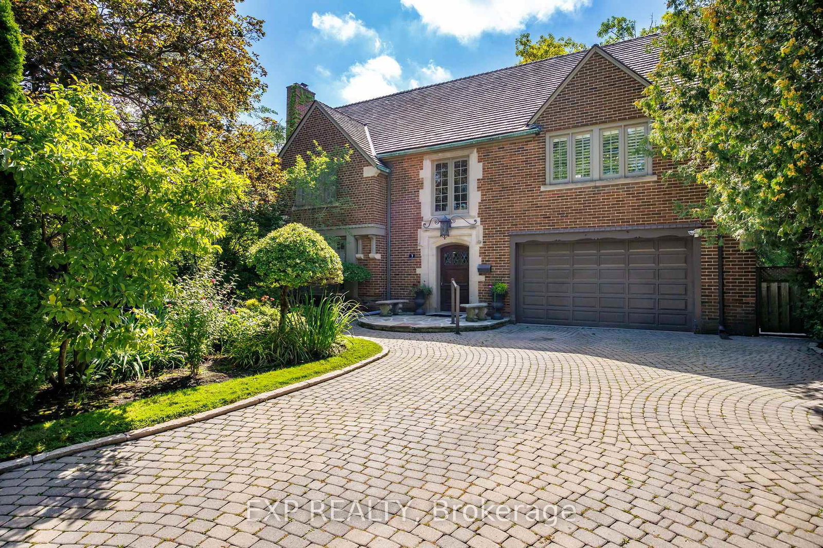 7-ridgewood-road-toronto-toronto-ontario-c13724236