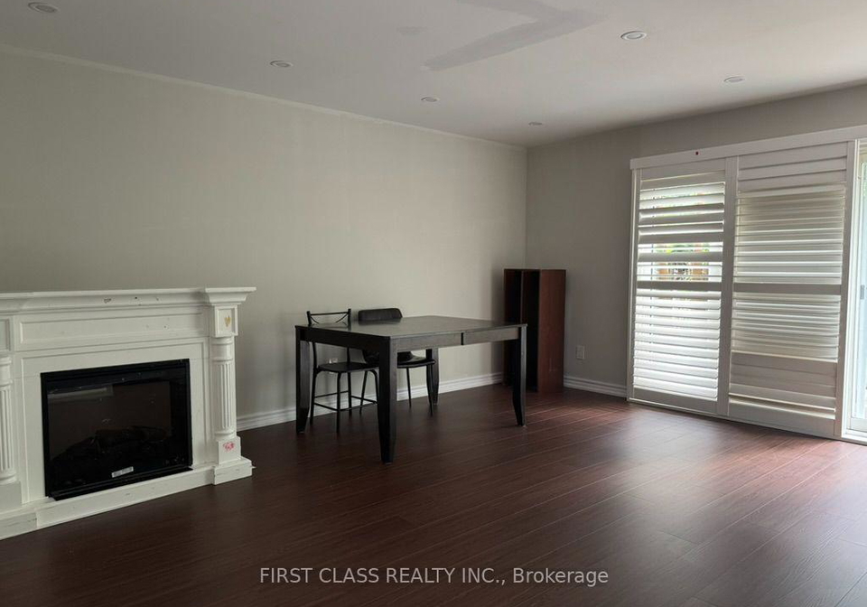 53-hollyberry-trail-toronto-north-york-ontario-c13724344