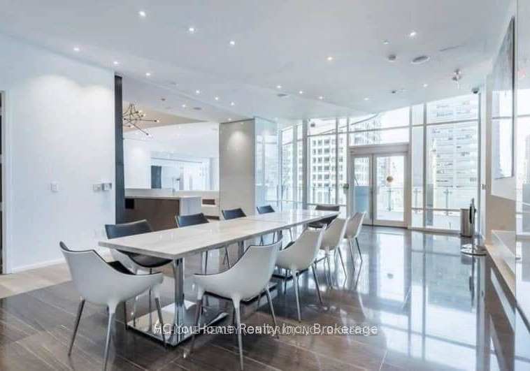 1-bloor-street-e-toronto-toronto-ontario-c13724592