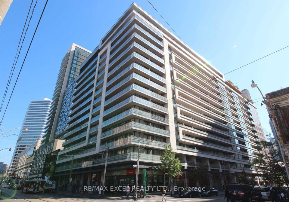 111-elizabeth-street-toronto-toronto-ontario-c13724604