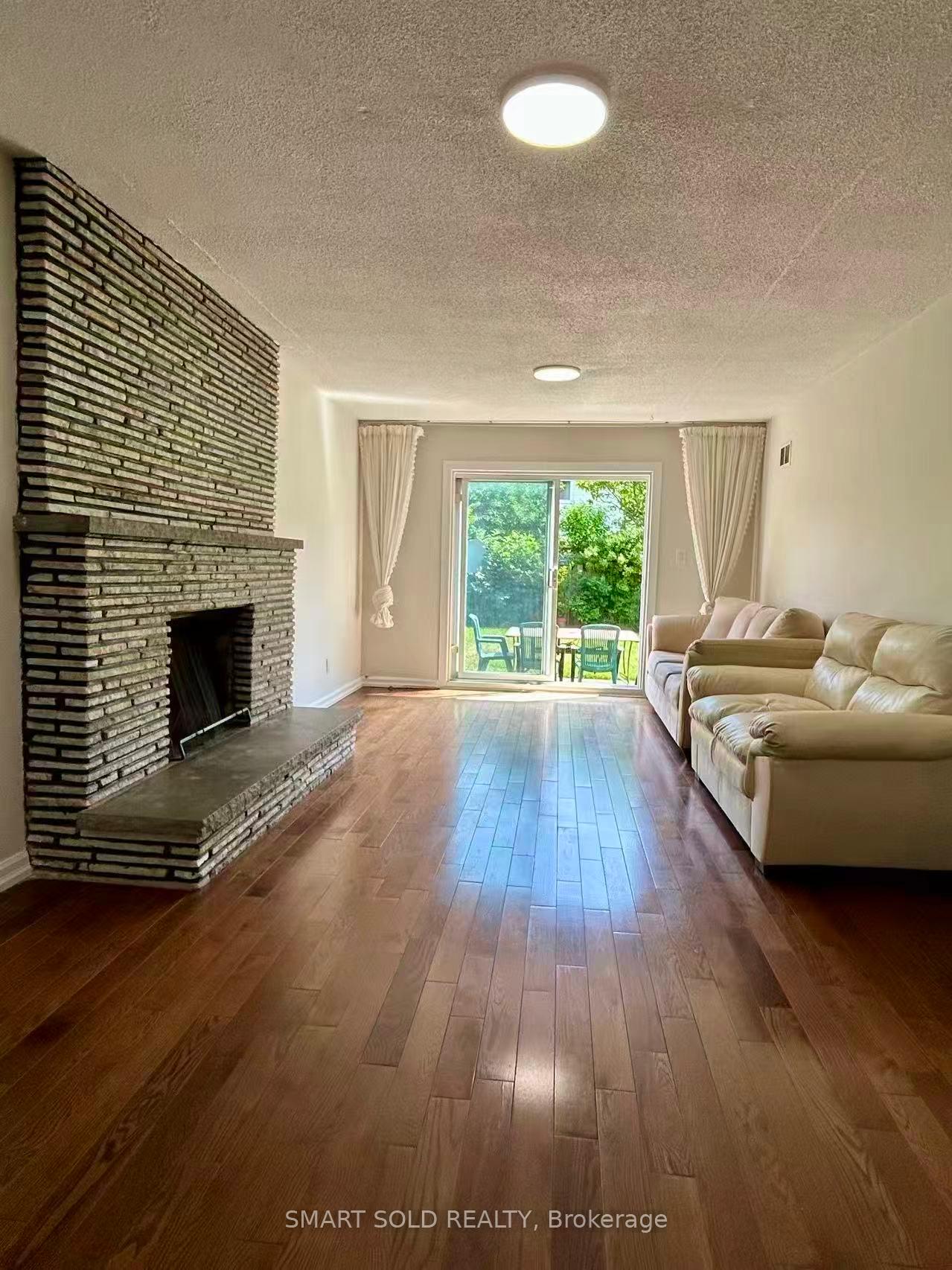 31-silas-hill-drive-toronto-north-york-ontario-c13724670