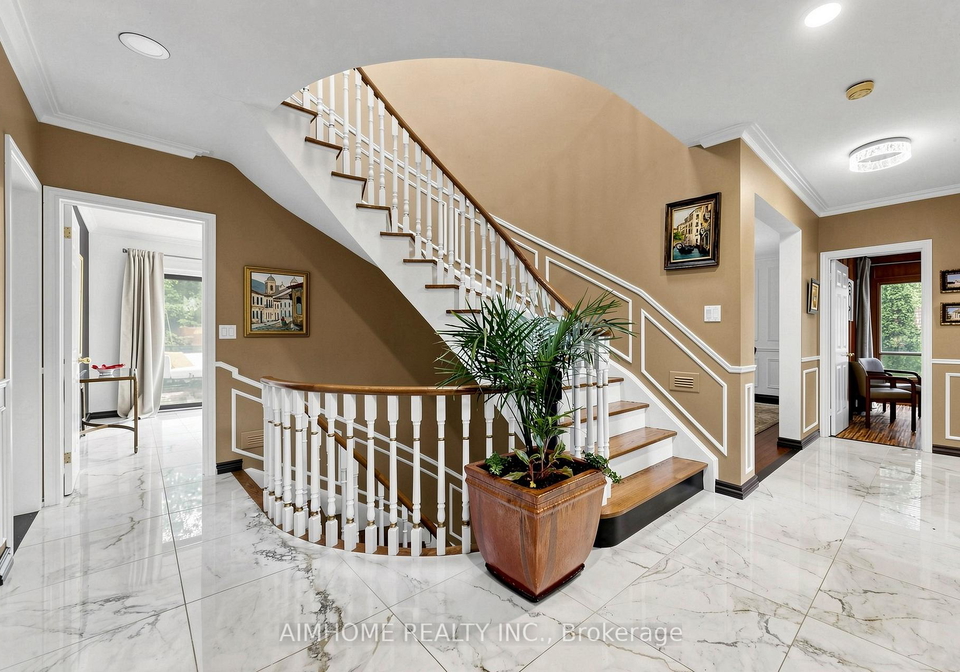 93-clarinda-drive-toronto-north-york-ontario-c13724738