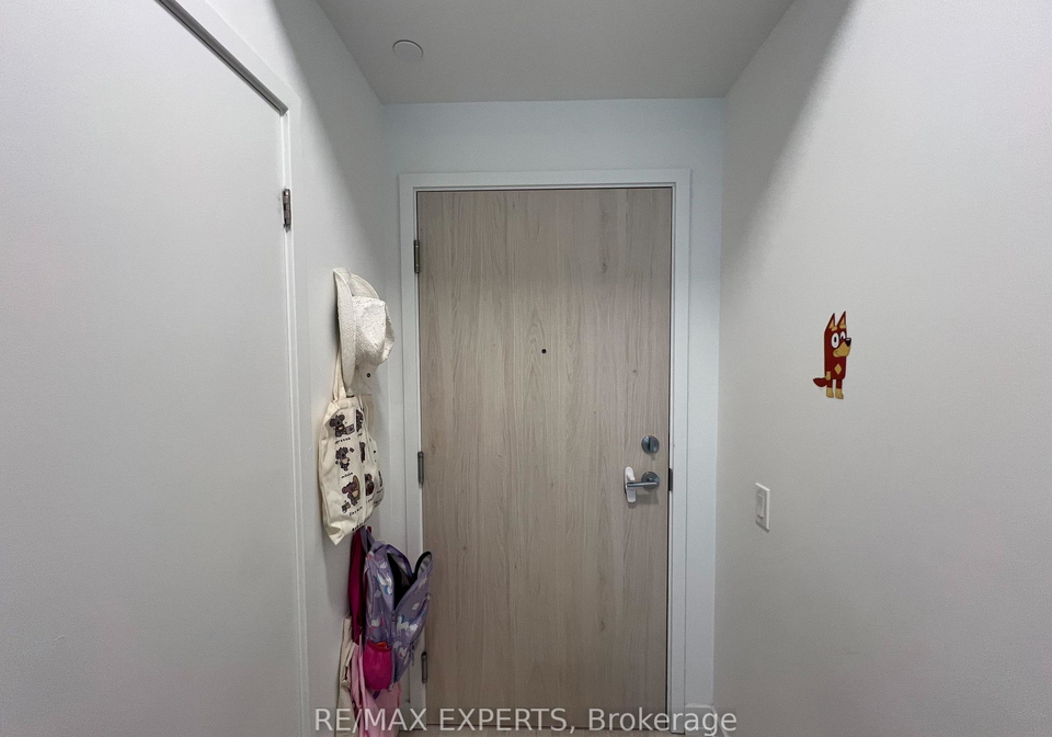 181-sheppard-avenue-e-toronto-north-york-ontario-c13724964