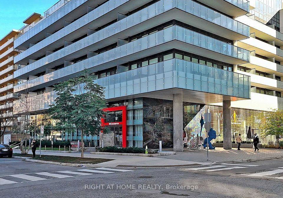 185-roehampton-avenue-toronto-toronto-ontario-c13725096