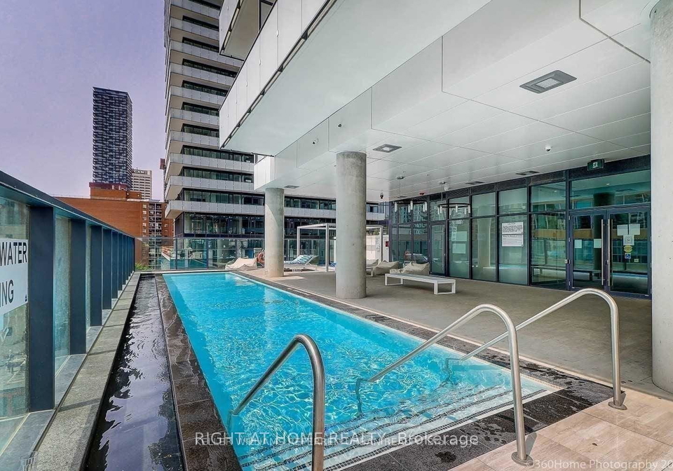 185-roehampton-avenue-toronto-toronto-ontario-c13725096