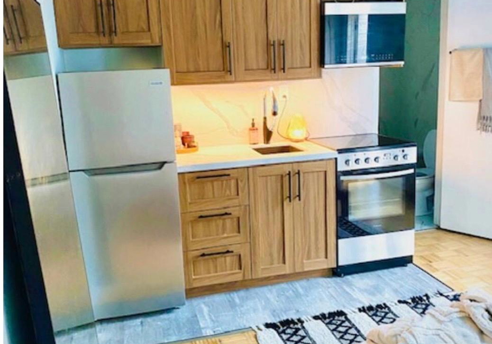 426-markham-street-toronto-toronto-ontario-c13725276