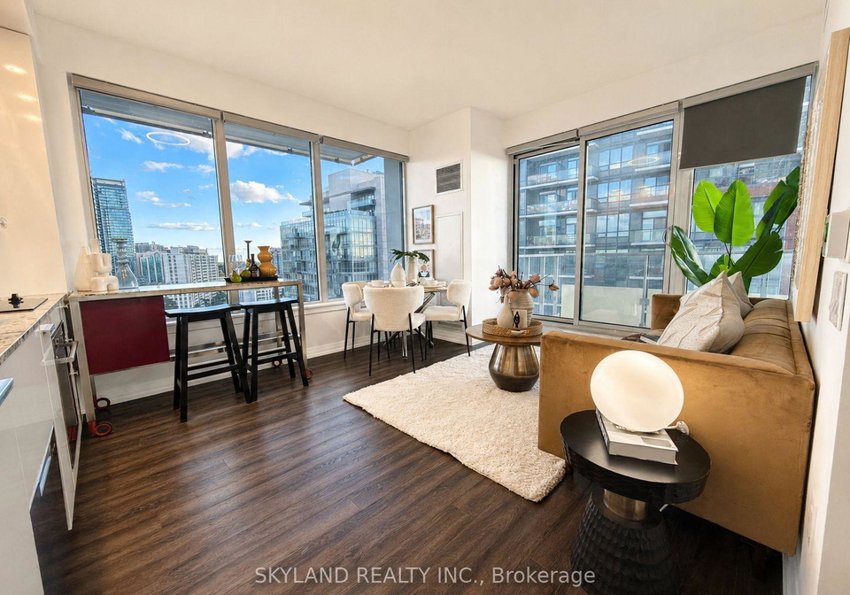 75-canterbury-place-toronto-toronto-ontario-c13725390