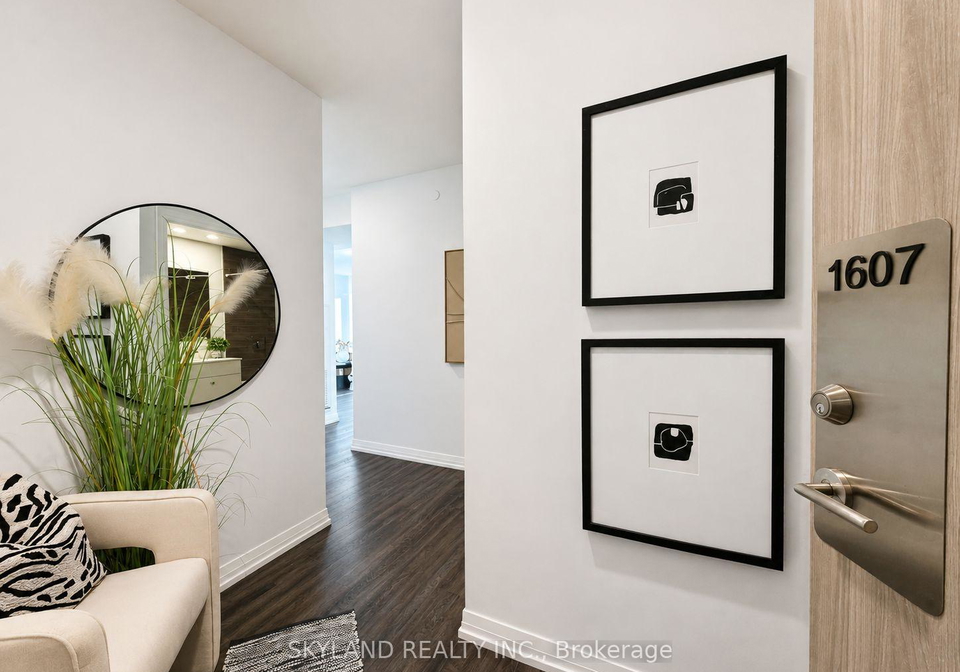 75-canterbury-place-toronto-toronto-ontario-c13725390