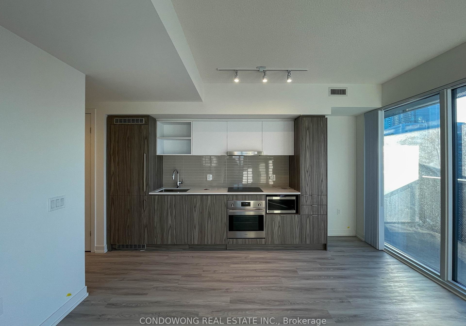 55-cooper-street-toronto-toronto-ontario-c13725498
