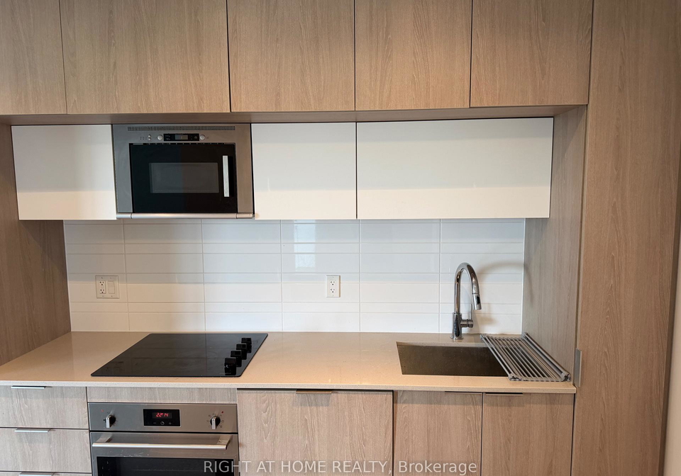 1-belsize-drive-toronto-toronto-ontario-c13725522
