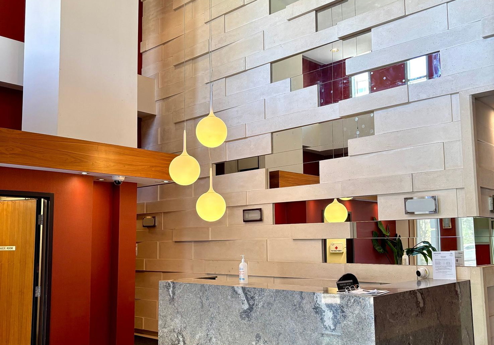 30-canterbury-place-toronto-toronto-ontario-c13725710